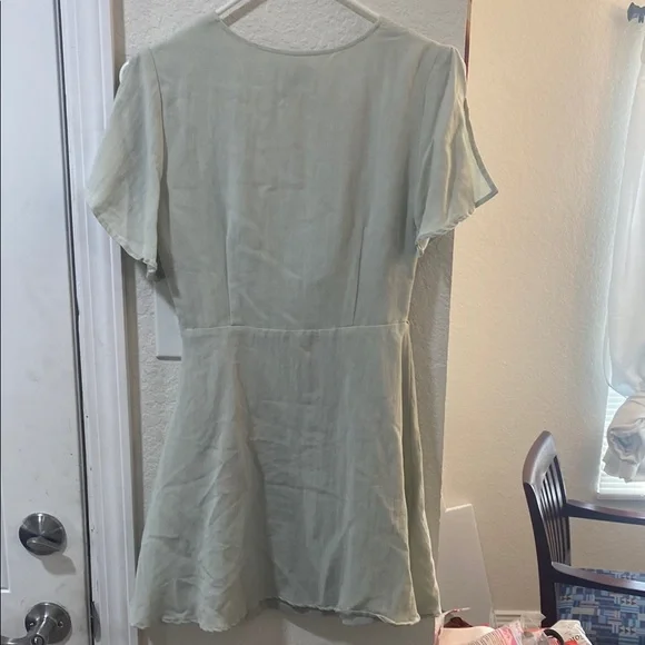 Lulus Light Green Top - Picture 5 of 6